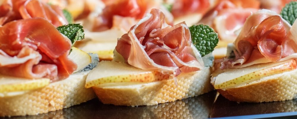 Mini eventos: Porquê contratar um buffet?